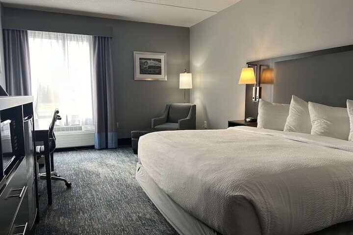 Room 12 of 40