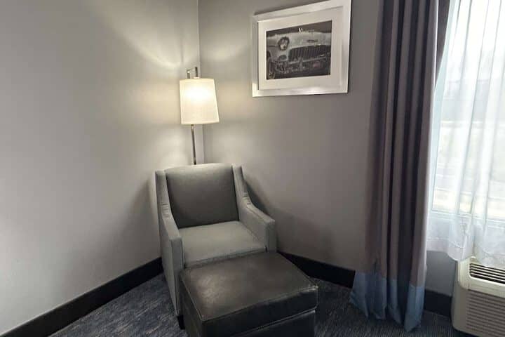 Room 18 of 40