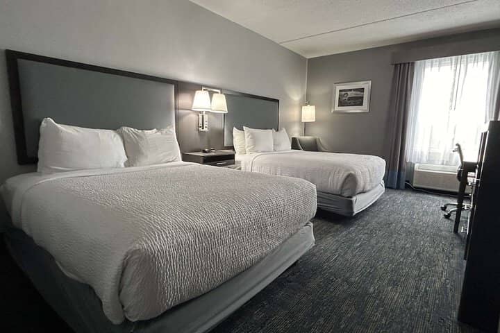 Room 14 of 40